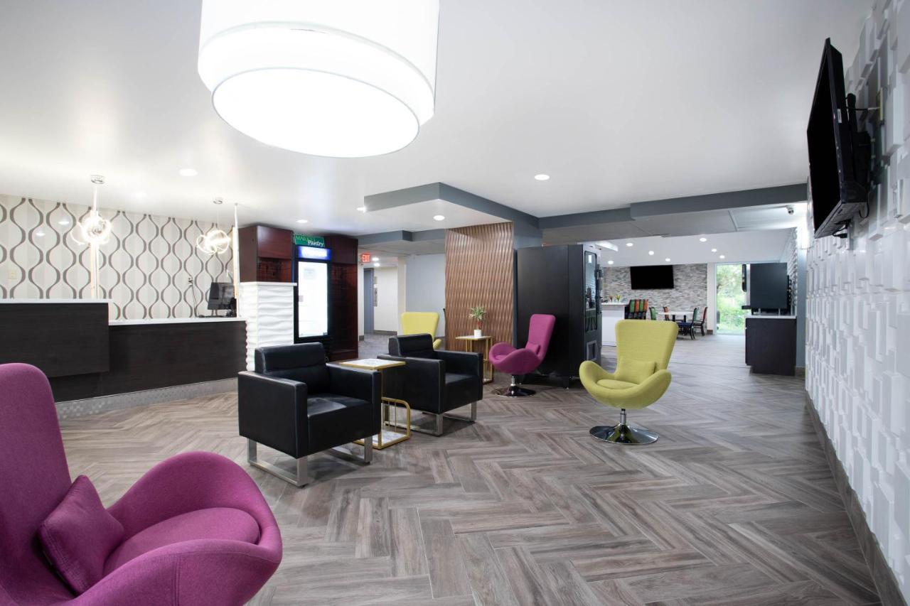 Hotel Wingate By Wyndham Bloomington