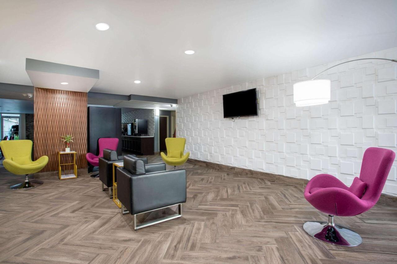Hotel Wingate By Wyndham 3*