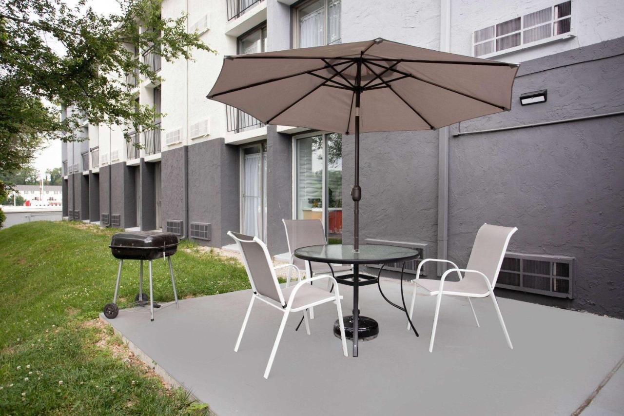 Wingate By Wyndham Bloomington