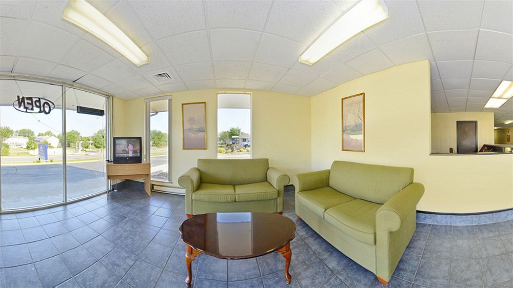 Wingate By Wyndham Bloomington